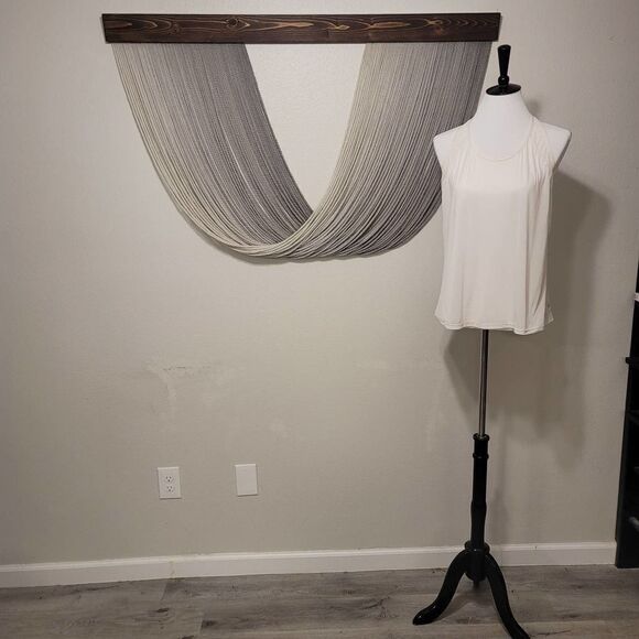 Lululemon Ruched Mesh Racerback Tank Top Sz 8 - Picture 2 of 6